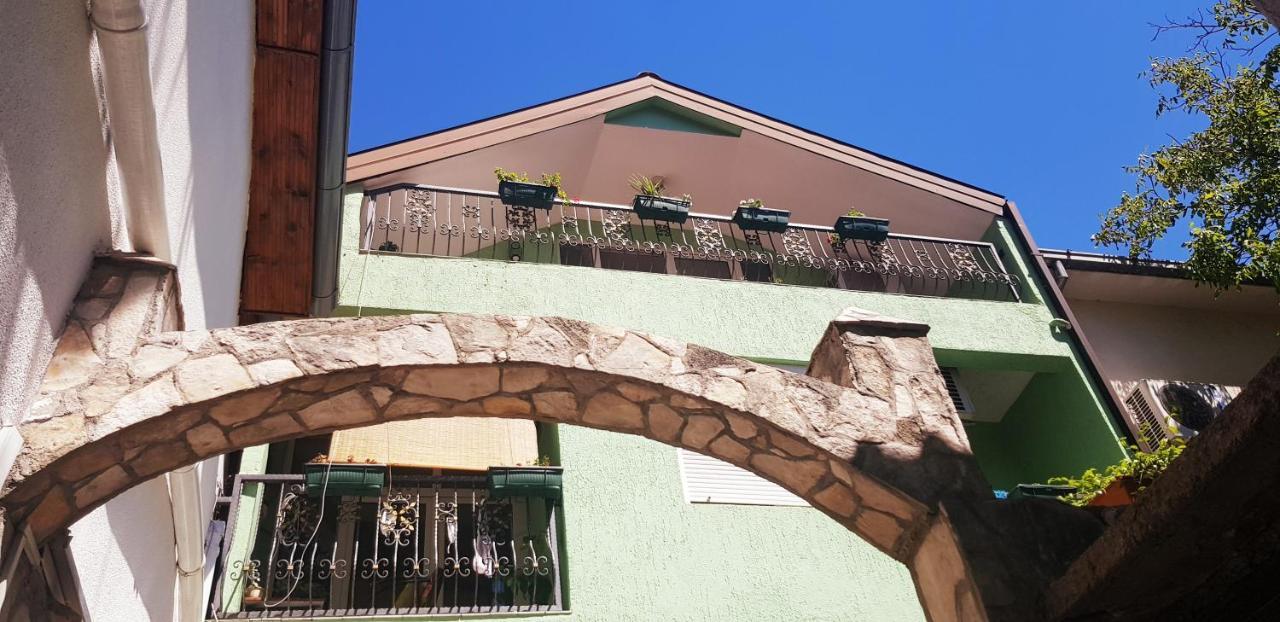 Sun'S Ray Apartment Mostar Exterior foto